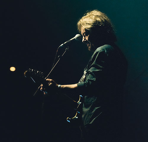 CN Pressimage from the side